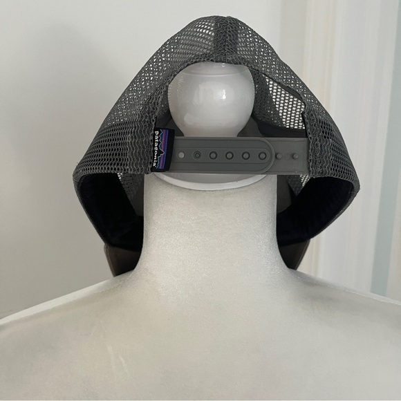 VTG Patagonia Mesh Canvas Patch Sunset Mountains Logo Trucker Camp Hat *I9 - Picture 2 of 3